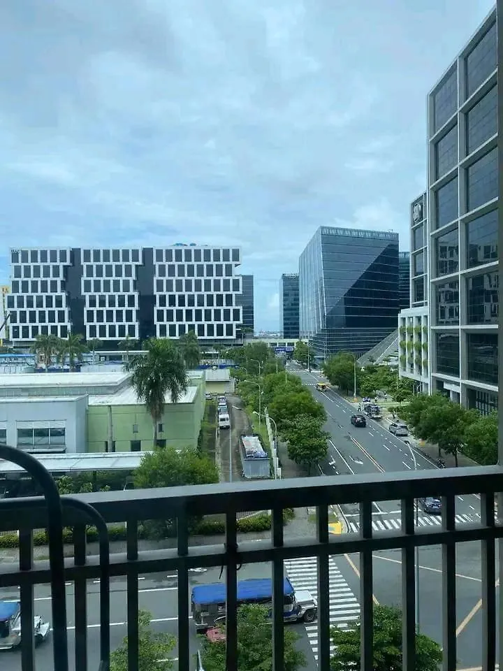 Shore Residence Tower D Moa Ecom View Cozy Bedroom Manila